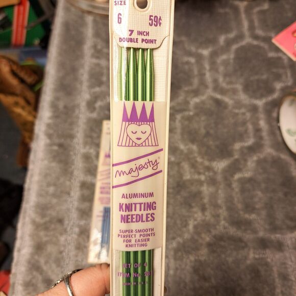 VINTAGE MAJESTY ALUMINUM KNITTING NEEDLES SIZES 3-5-6 LOT OF 12 NOS 7 INCH RARE - Picture 4 of 5